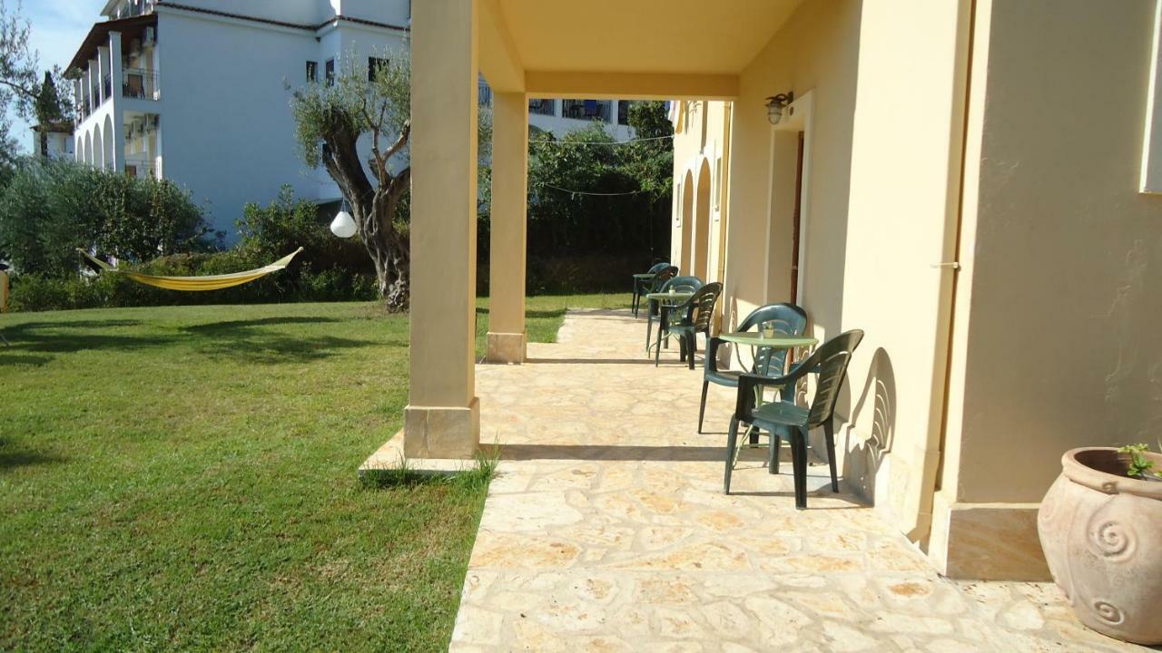 Nefele'S Apartments Ipsos Exterior photo
